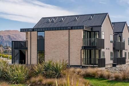 Alps Serenity Retreat - Wanaka Exterior photo